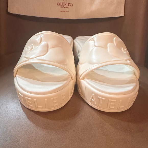 VALENTINO GARAVANI ATELIER SCULPTED PLATFORM POOLSIDE SLIDE MULES - Picture 7 of 7